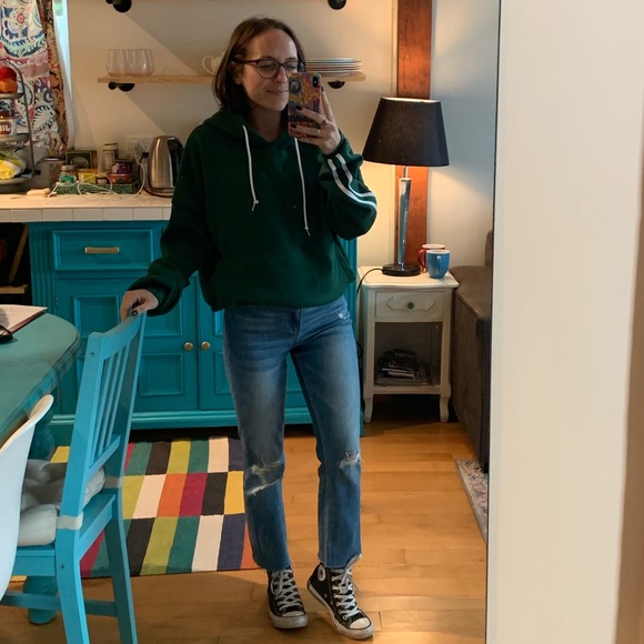 Meet your Posher, Halie - Picture 2 of 2